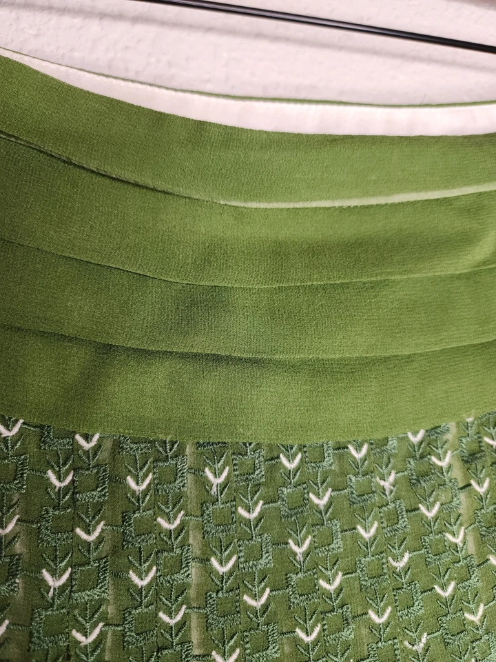 Falda de seda plisada Tocca en verde talla 6 Foto 3 de 4
