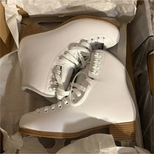 Jackson 200 Women's White Figure Skates Size 6 Lace-Up Lightweight Sharpened