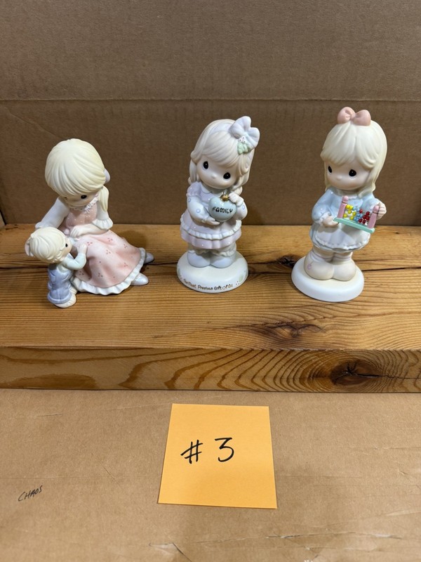💎 Precious Moments Figurine #3 💎- LOT of 3