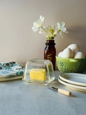Vintage Pyrex 501-B Dish (Inverted Butter Keeper) + Tiny Butter Knife 