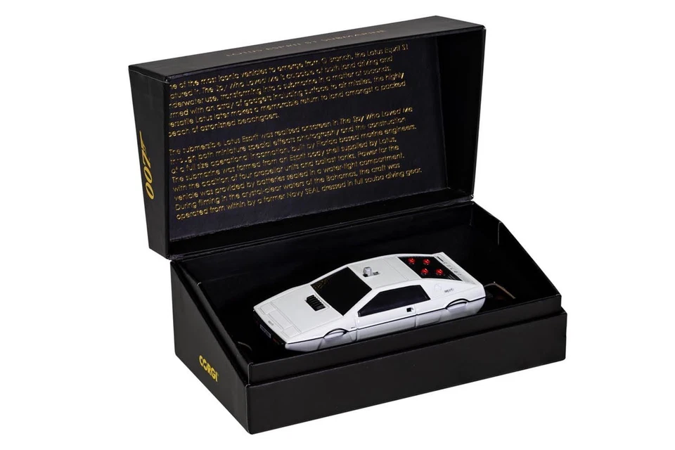Corgi 1 36 Lotus Esprit Sous-Marin James Bond Car - CC04514 Blanc