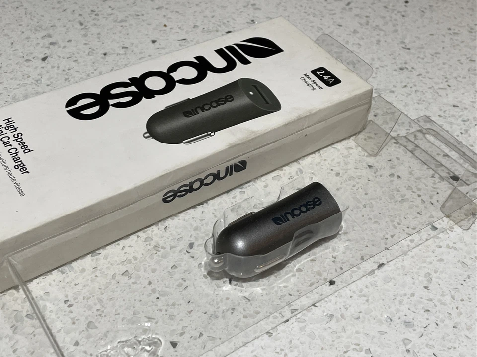 Cargador de coche USB de alta velocidad Incase para iPhone/Android recomendado por Apple Store Foto 4 de 4