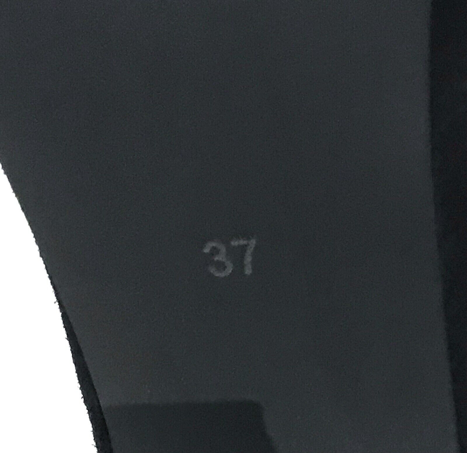 Picture 17 of 24