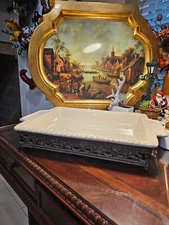 GG Collection, Acanthus 16″ L x 10″W Baker