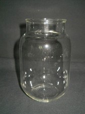 Glass 700mL Wide Mouth Flat Bottom Flask w/ 60mm ID Neck (94mm OD x 140mm H)