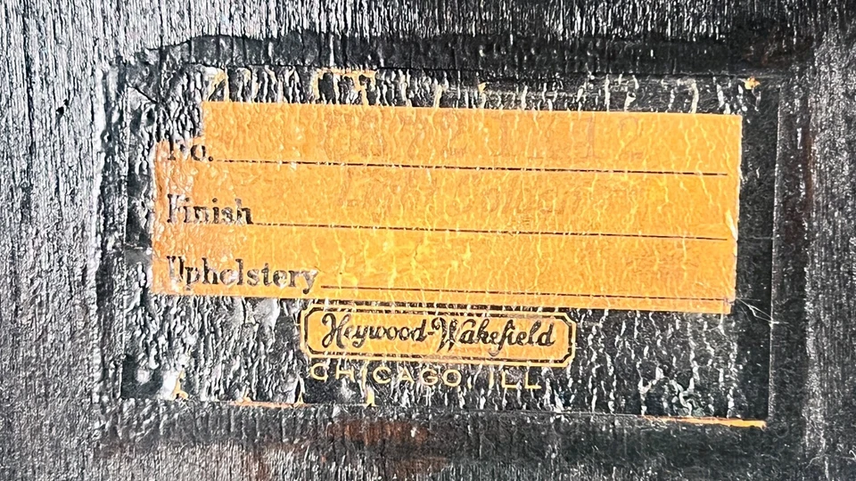 Antigua silla de madera Heywood-Wakefield con respaldo de arco para niños de 26" c. 1920 Foto 4 de 4