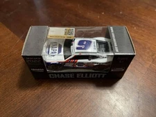 2022 Chase Elliott NAPA Patriotic Salutes 1:64 scale car
