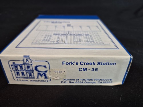 HO CLASSIC MINIATURES CM-35 COLORADO & SOUTHERN FORK'S CREEK STATION - 第 1/3 張圖片
