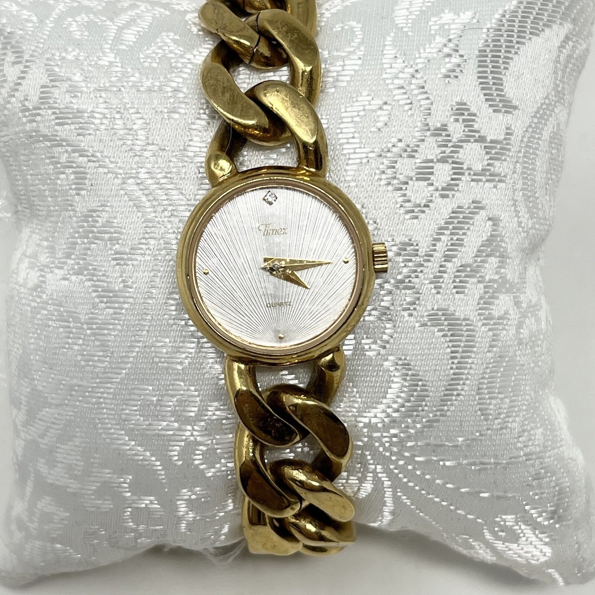 Vintage Timex Watch Women 18mm Gold Tone Chunky Chain Band Needs