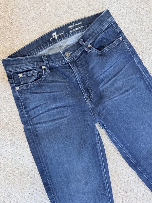 7 For All Mankind Gwenevere Womens Size 31 32 Dark Wash Mid Rise Skinny Ankle