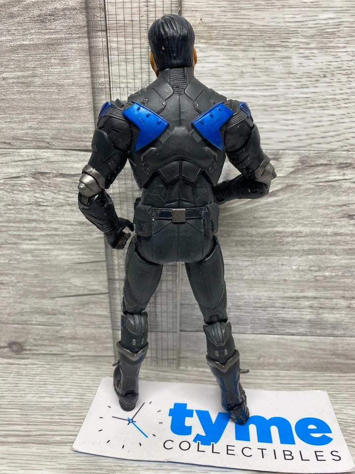 NIGHTWING Batman Arkham Knight 6" Figure ((WRONG HEAD / GLUED ON)) Custom - Image 3 of 3