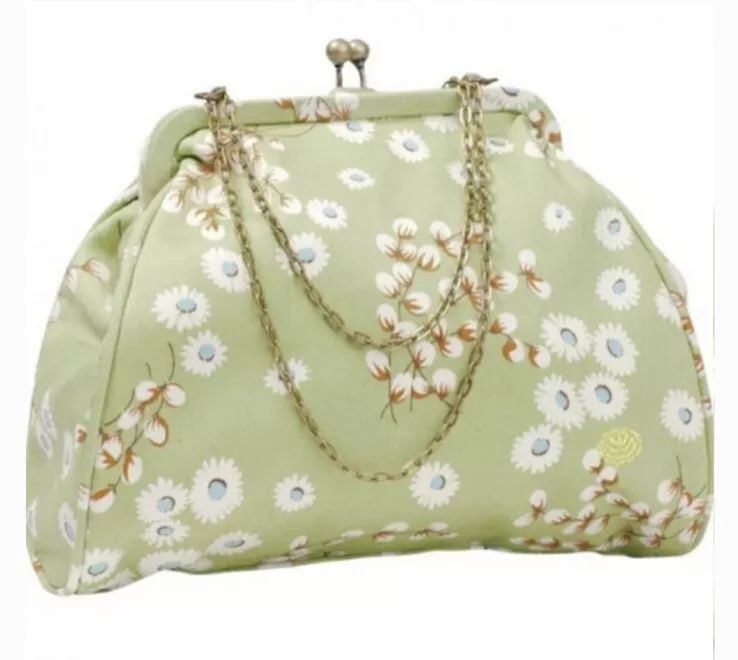 NWT Amy Butler Floral Nora clutch with Chain Woman s Handbag Purse
