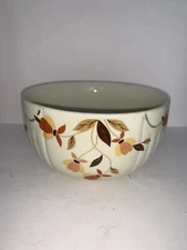 Vintage Hall AUTUMN LEAF  Mixing Bowl 6"
