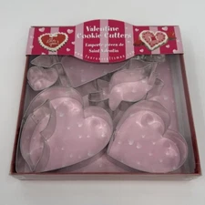 Fox Run Set of 6 Valentines Cookie Cutters Metal Heart Lips Flower