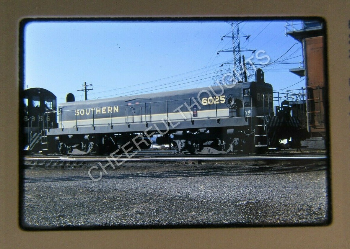 Original '70 Kodachrome Slide SOU Southern 6025 Cincinnati, OH