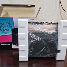 AM/FM Portable Radio NIB Radio Shack Brand New In Box 12-686 4 Inch Speaker