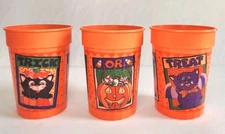 3 Plastic Trick or Treat Halloween Cups Stackable Ghost Cat Pumpkin Reusable Vtg