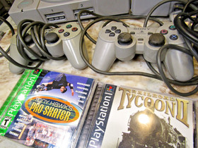 Sony PlayStation PS1 Console Lot x3 (1 WORKING) SCPH-1001 7501 Bundle Games OEM