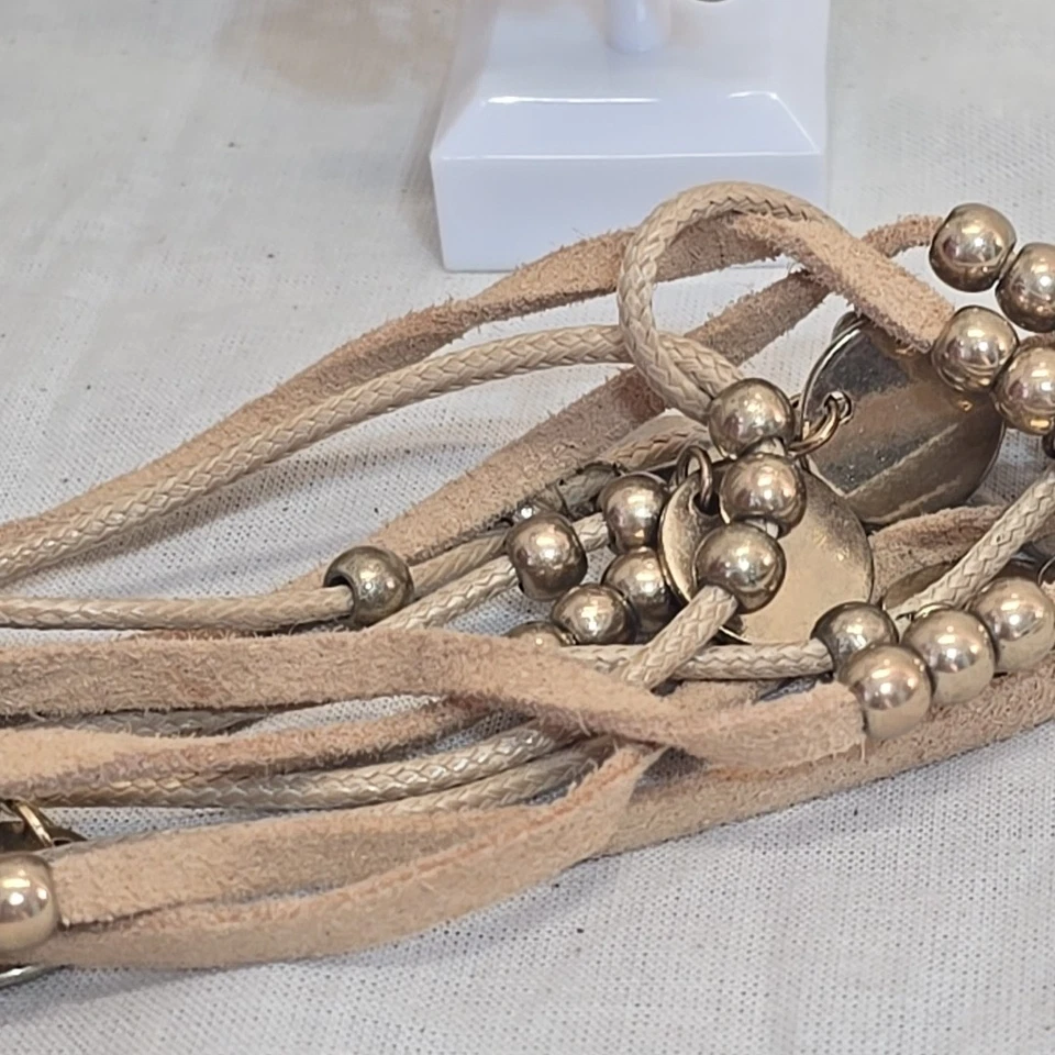 Juego de collar y pulsera PLUNDER "RHIANNON" cuero tostado con cuentas y dijes boho Foto 3 de 4