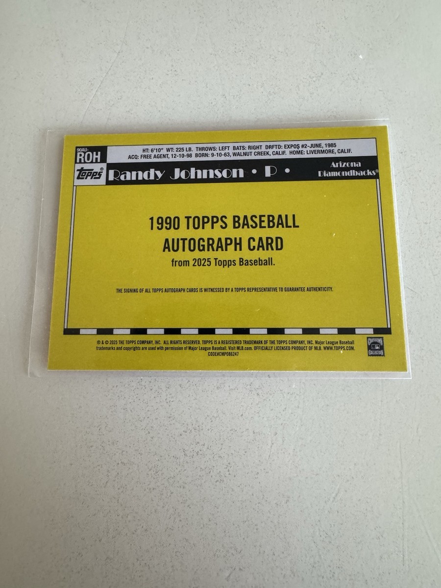 2025 Topps Series One Randy Johnson 35th Anniversary Auto 90AU ROH