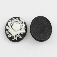 2 Oval Rose Cabochon Cameos Resin Black White Flower Flat Backs 30mm Flatbacks