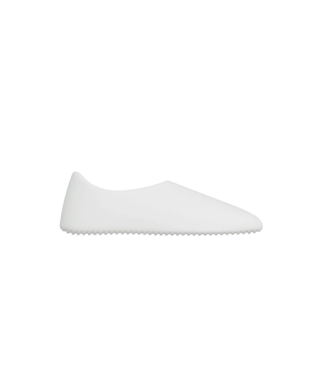 New YEEZY SL-01 Men's Size 10 WHITE PRESALE SHOES SLIPPERS