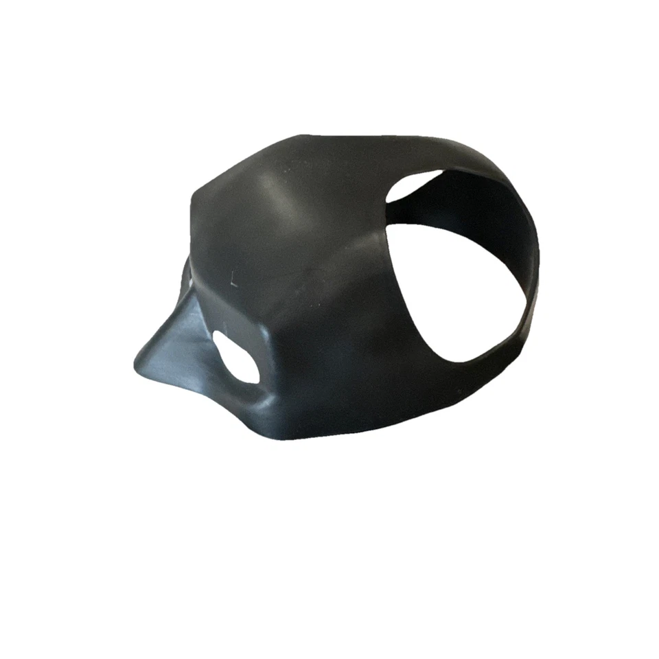 Máscara Batman para gatos, negra impresa en 3D, para tu gato. Foto 4 de 4