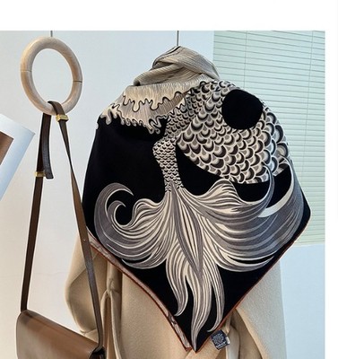 New High Luxury! 30% Silk & 70% Wool Hand Rolled Edges Wrap Scarf Shawl 53'】