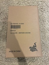 Hot Toys Batman The Dark Knight Returns CMS024 Frank Miller 1 6 scale