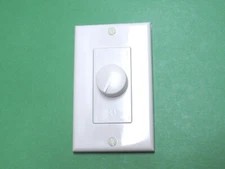Russound ALTx White Wall Plate D-Shaft Knob 26X15 for Impedance Matching Volume
