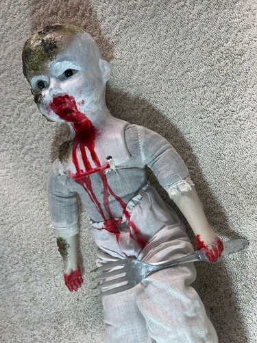 Haunted Doll Store - Maßanfertigung, Halloween, gruselige Puppen - Sie wählen - Bild 515 von 976