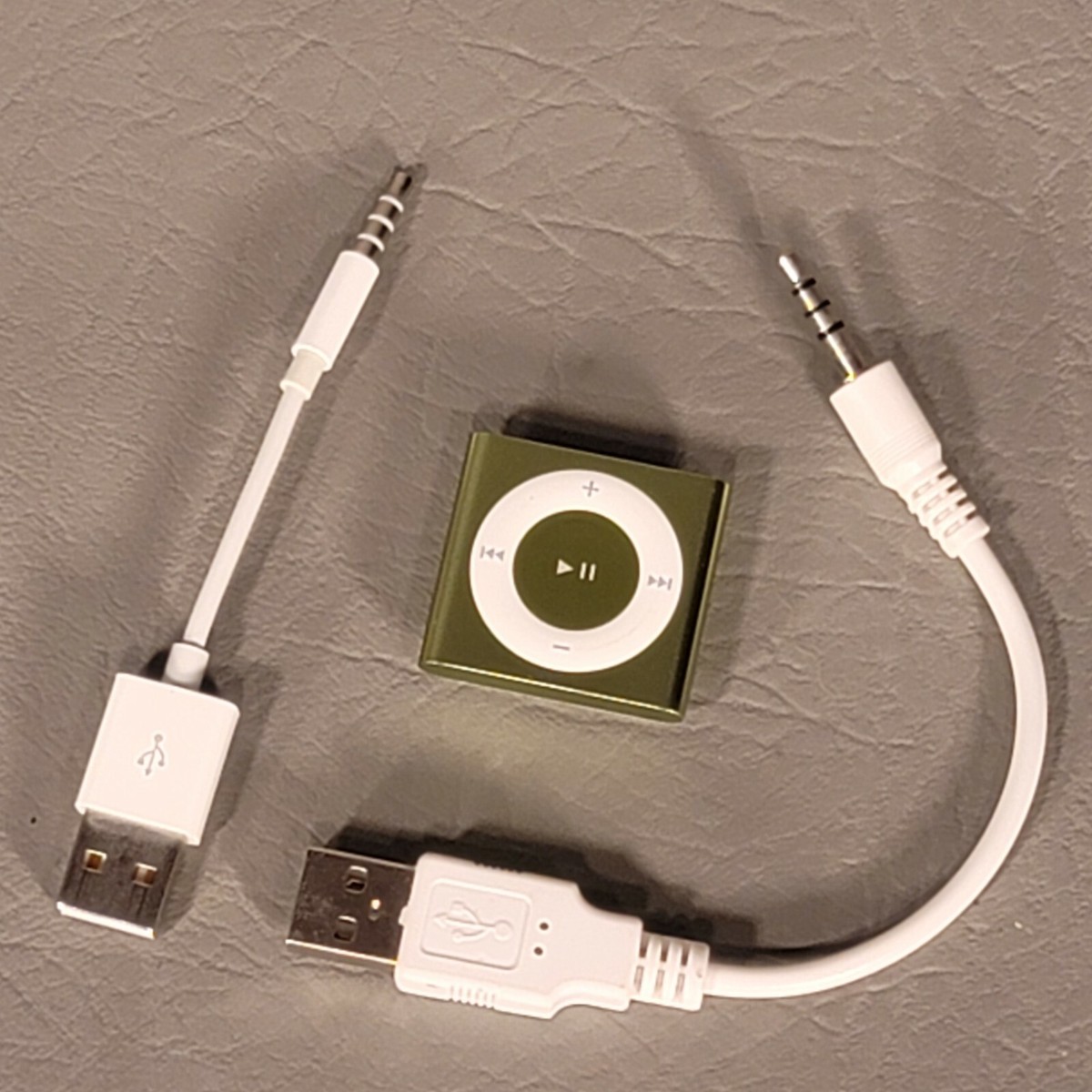 Genuine Apple Ipod Shuffle 4th Generation 2GB Green A1373