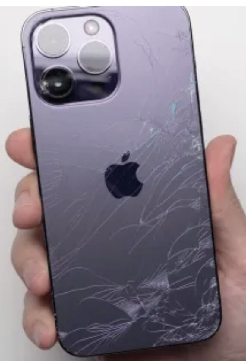 Cracked the back of my iPhone 14 pro max can I just leave it like