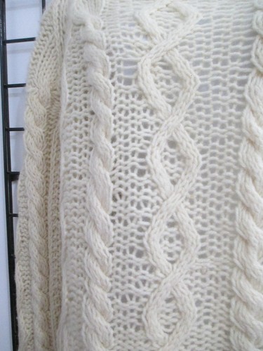 VINTAGE DARWIN / ITALY 🌸 SMALL / 36" BUST==IVORY / CABLE STITCH / SWEATER - Picture 7 of 11