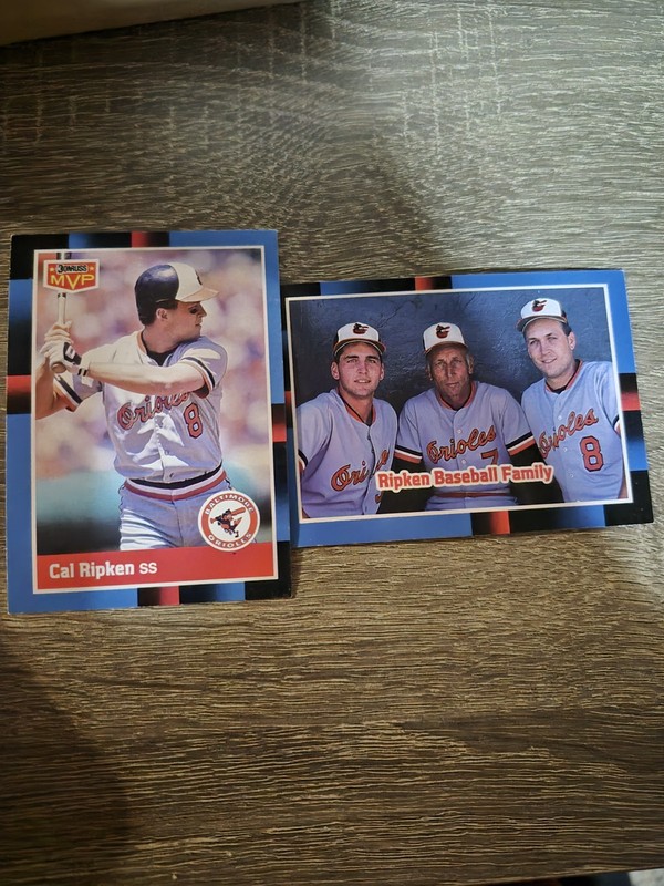 Lot 2 1988 Donruss Cal  JR SR Billy Ripken  #BC-1, 625 Baltimore Orioles