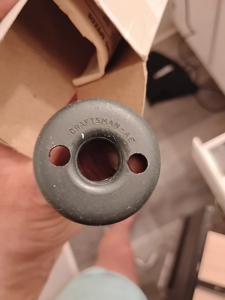 Sierra de agujero profesional Craftsman 1 3/4" 44 mm Foto 3 de 3