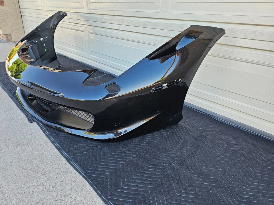 Parachoques Ferrari F 458 Italia OEM 2009 2010 2011 2012 2013 2014 2015 Foto 4 de 4