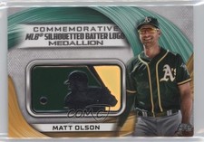 2022 Topps Series 1 MLB Logo Medallion Commemorative Relics Matt Olson 12jy