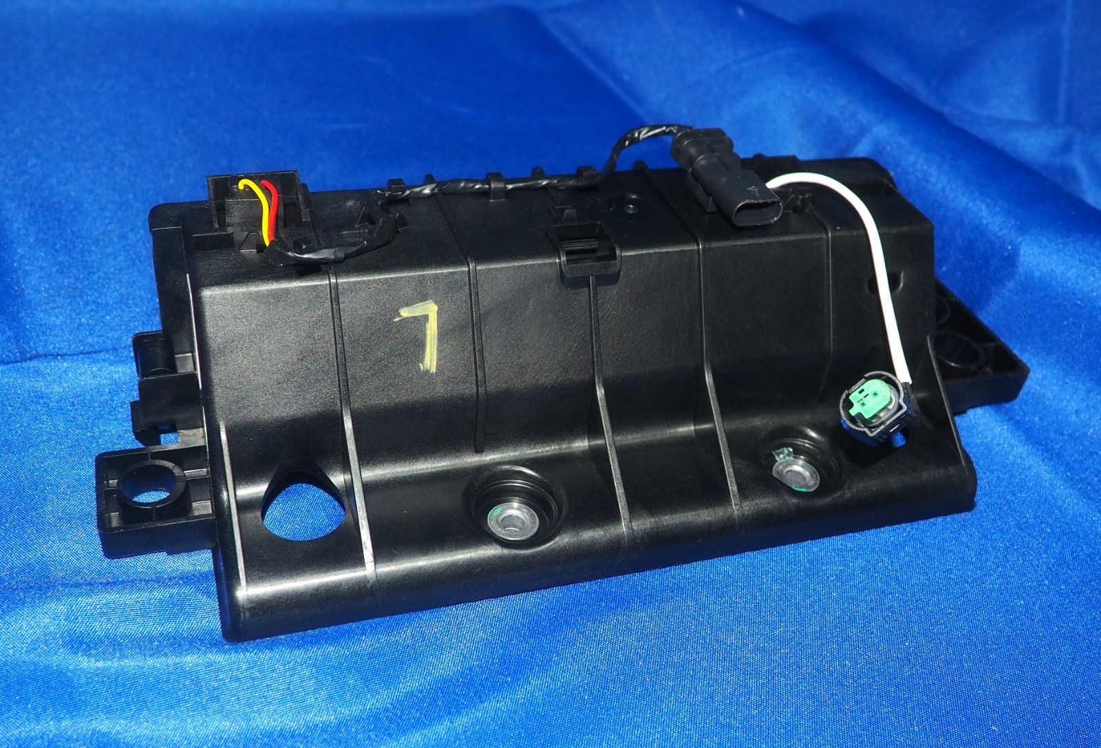 2022-2026 Maserati MC20 MCPura Driver Left Rear Exterior Door Handle Bracket OEM