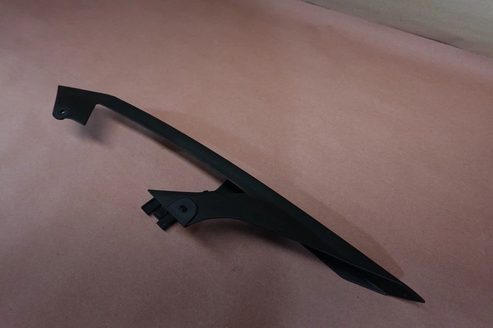 Protector de cadena Kawasaki Ninja ZX1400 ZX14R 2006-2011 Foto 2 de 4