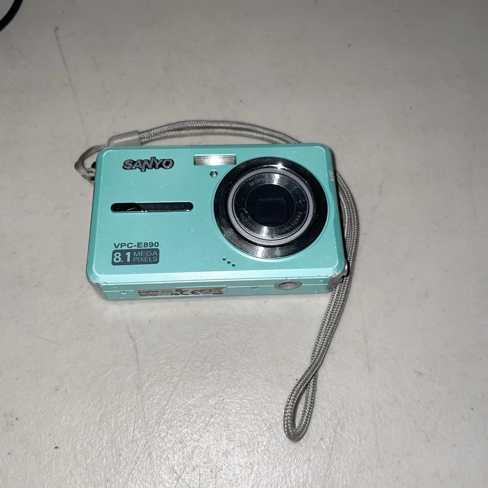 Polaroid T730 7MP Digital Camera Sanyo VCP-E890 Read Description - Image 2 of 4