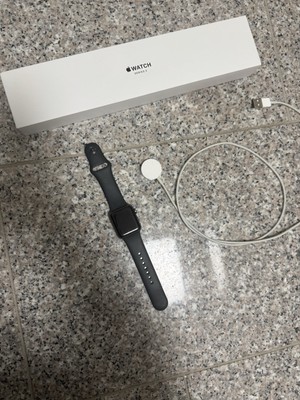 Apple Watch Series 3 38mm Aluminiumgehäuse-Space Grey 