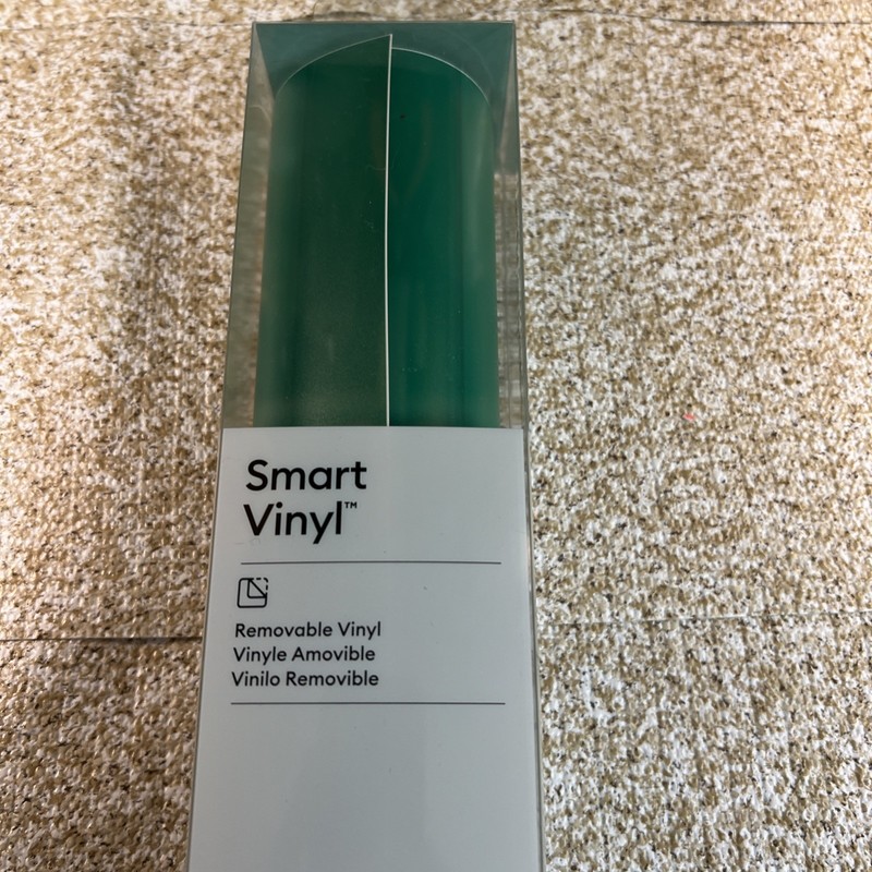 Cricut Smart Removable Vinyl 13in x 12ft  Grass Herbe Maker 3 Explore