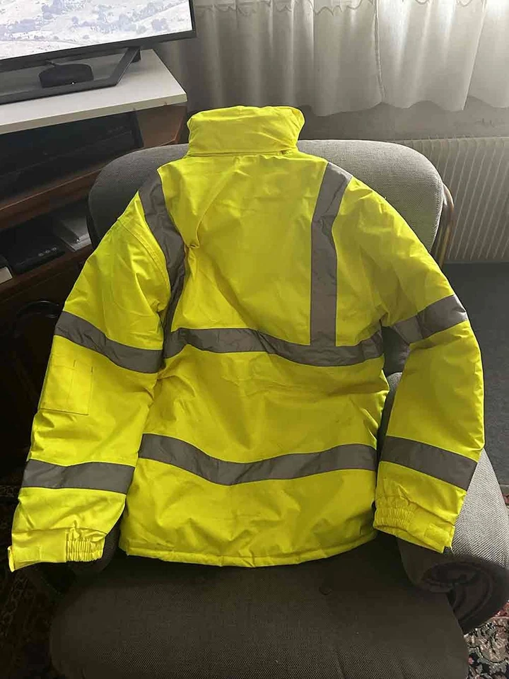 Parka Jaune Haute Visibilité. - Photo 2/4