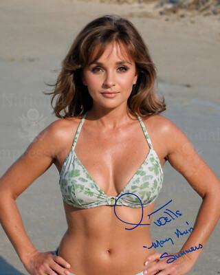 Mary Ann Dawn Wells Gilligan's Island Autographed 8x10 Photo REPRINT 12