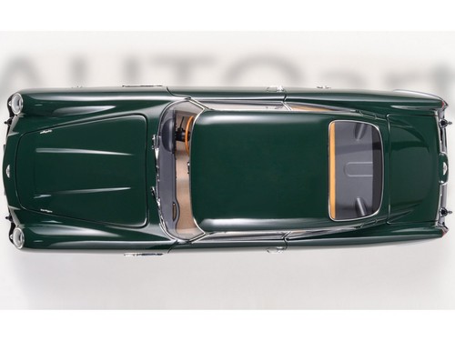 ASTON MARTIN DB5 RHD BRITISH RACING GREEN 1/18 MODEL CAR BY AUTOART 70286 - Picture 10 of 13