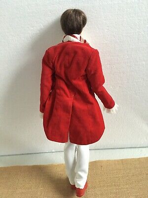 Tonner Matt O'Neill 17” Alice In Wonderland King of Hearts Tonner Matt O'Neill 17” Alice In Wonderland King of Hearts