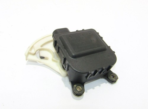 VW PASSAT B5 3B stellmotor Klima Heizung heater flap actuator 0132801148