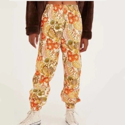Urban Outfitters Penelope Floral High Rise Corduroy Pants-sz