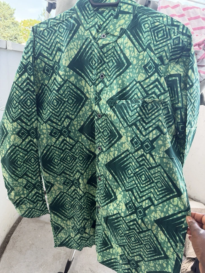 Chemise homme M col boutonné manches longues vert/noir motif géométrique aztèque - Photo 1/1